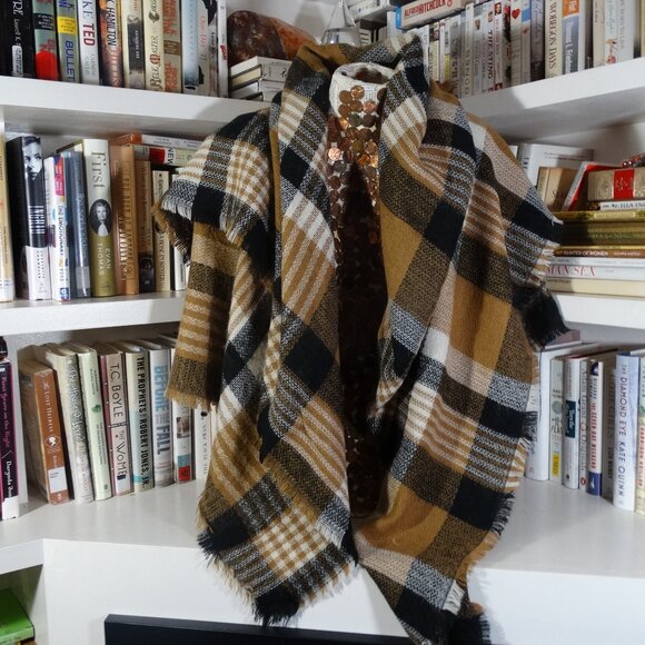 Plaid XL ModCloth Blanket Scarf - Tan/Black/White extra soft - Picture 3 of 5